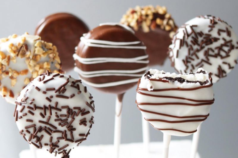 Oreo pops in white styrofoam