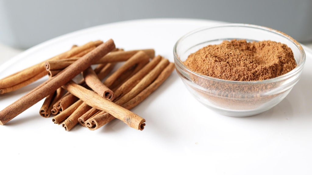 How to Make Ground Cinnamon From Cinnamon Sticks-image