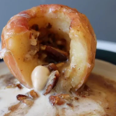 Baked apples on a plate.
